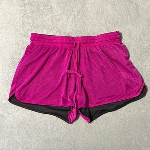 REVERSIBLE Champion Shorts